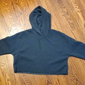 Cropped hoodie